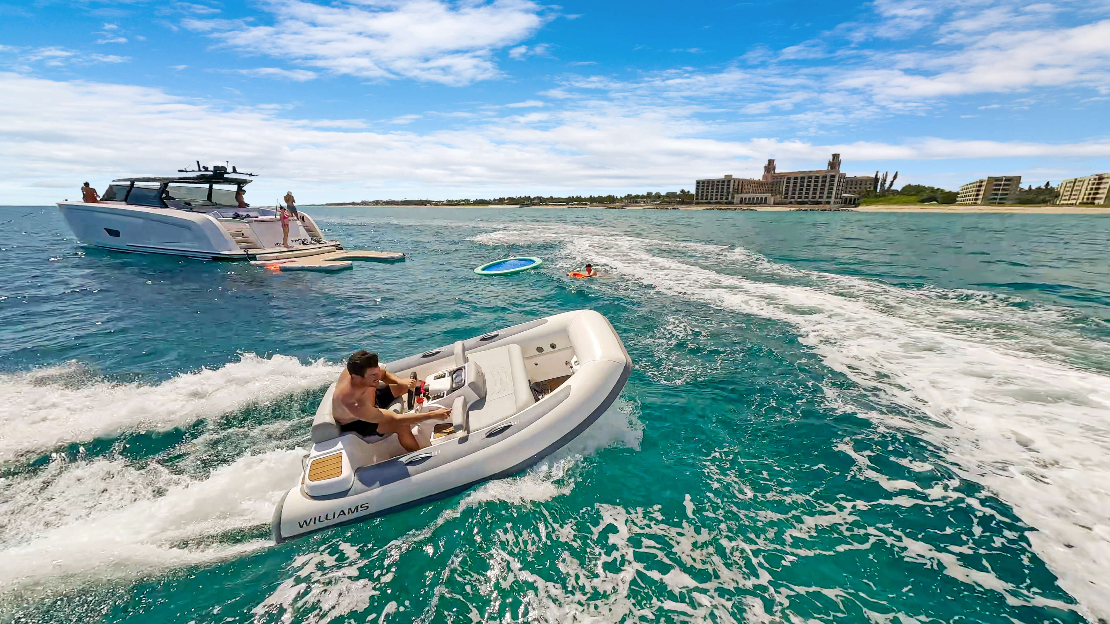 Yacht Photo 2